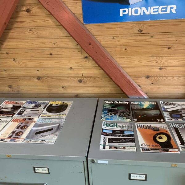 12 x assorteret High Fidelity - dansk HiFi magasin - Lot nr. 3 - SOLGT!