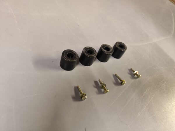 Original Pioneer SX-770 -  Org. Feet - set of 4 with screws - Image 3