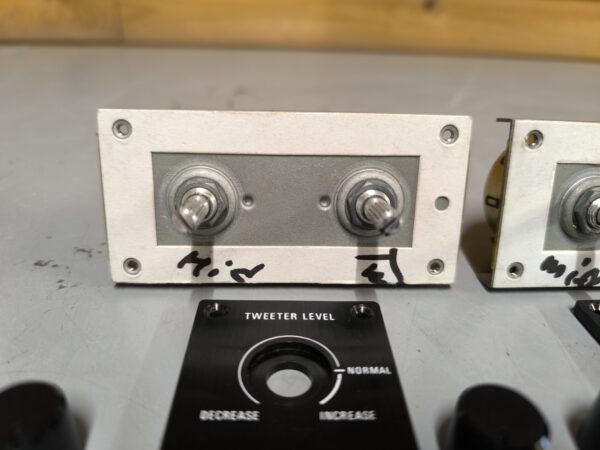 Original Sony SS-G5 -  Potentiometers with cover plates & knobs - Sold as a pair - Image 2