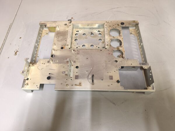 Original Marantz 2230 -  Chassis part inner bottom - Image 3