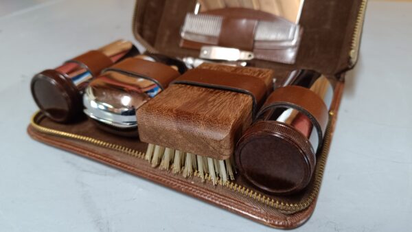 Vintage Gentlemens Grooming Kit - Samleobjekt - Image 6