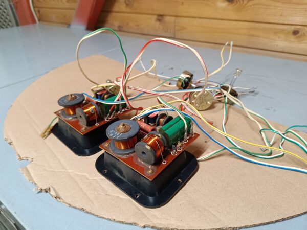 Original Pioneer 2 x Cross Over with pots – From Pioneer HPM-100 - Image 9