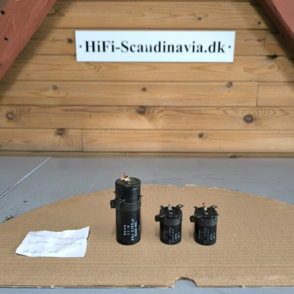 Original Marantz 2230 - Original Power Caps with brackets - Superb Condition - Tested OK