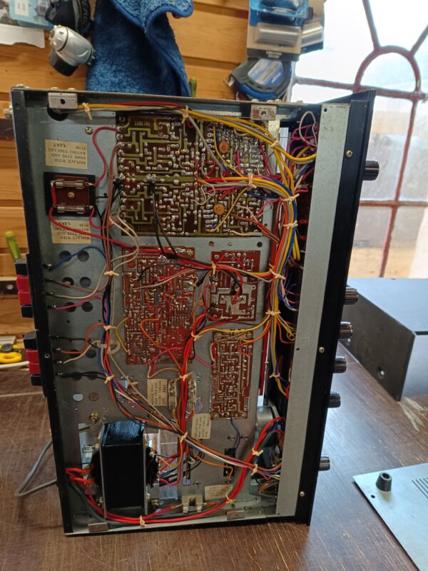 DISCO HI-FI 30 – Vintage Stereo Receiver - Image 12