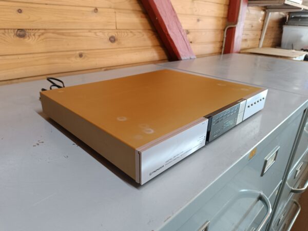 Pioneer F-9 - Topmodel vintage tuner - Image 4