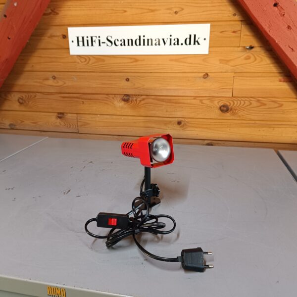 Club 8 retro spotlampe i rød - meget flot stand - samleobjekt