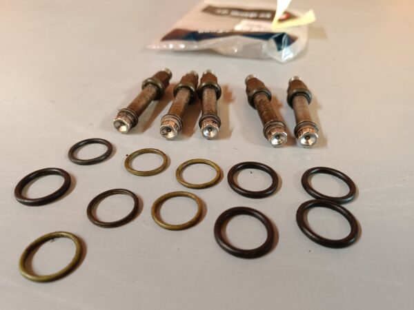 5 x Bosch 0 437 502 032 - VW/Audi 035 133 551 C indsprøjtningsdyser - Image 4