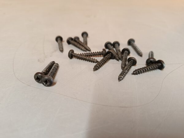 Wharfedale Diamond 3 - Lot of original screws - Image 3