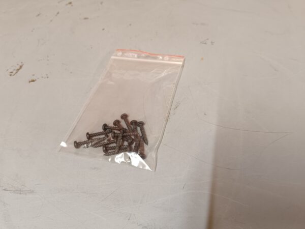 Wharfedale Diamond 3 - Lot of original screws - Image 4