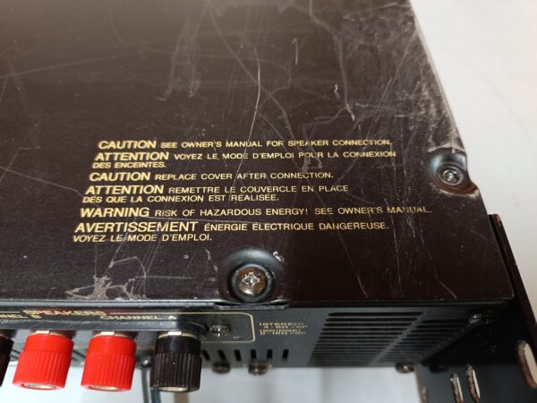 Yamaha P3200 Stereo Power Amplifier - 2 x 340 watt - Image 10
