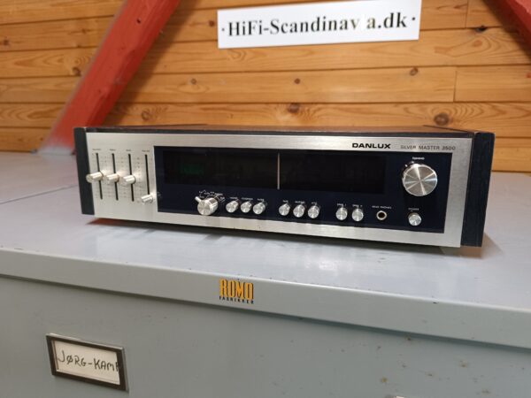 Danlux Silver Master 3500/Dantax CR-7070 – Vintage Stereo Receiver - Image 5