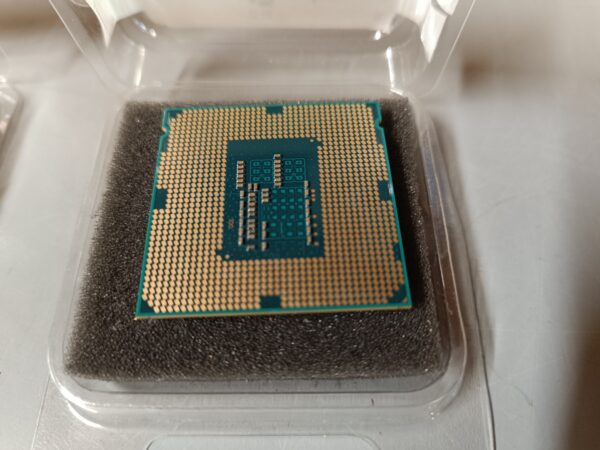 Intel Core i3 4130 / 3.4 GHz Processor - LGA1150 - Image 7