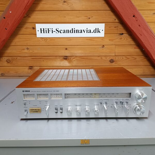 Yamaha CR-1020 – Sjælden og ekstrem fin vintage receiver - "MINT" – NYSERVICERET!