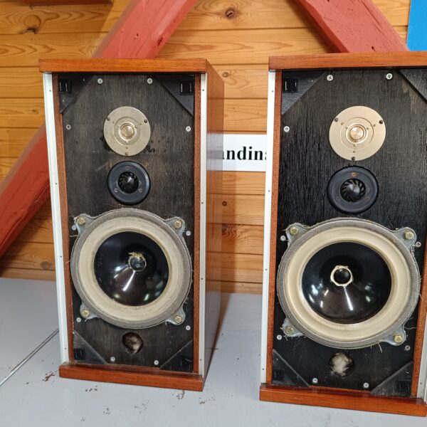 B&W DM/4 - Velspillende org. vintage højttalere i palisander