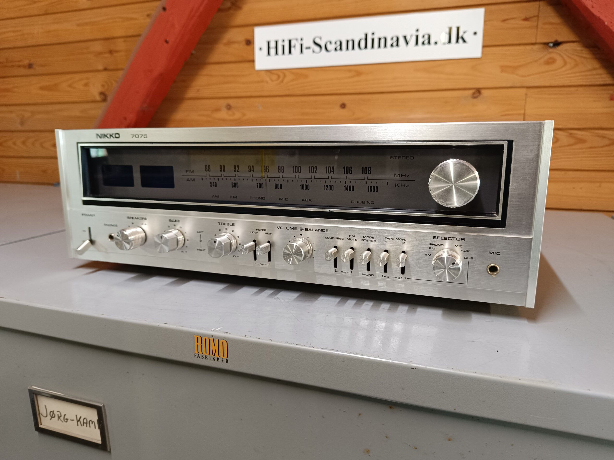 Nikko 7075 - Meget flot & velspillende vintage receiver - NYSERVICERET! - Billede 6