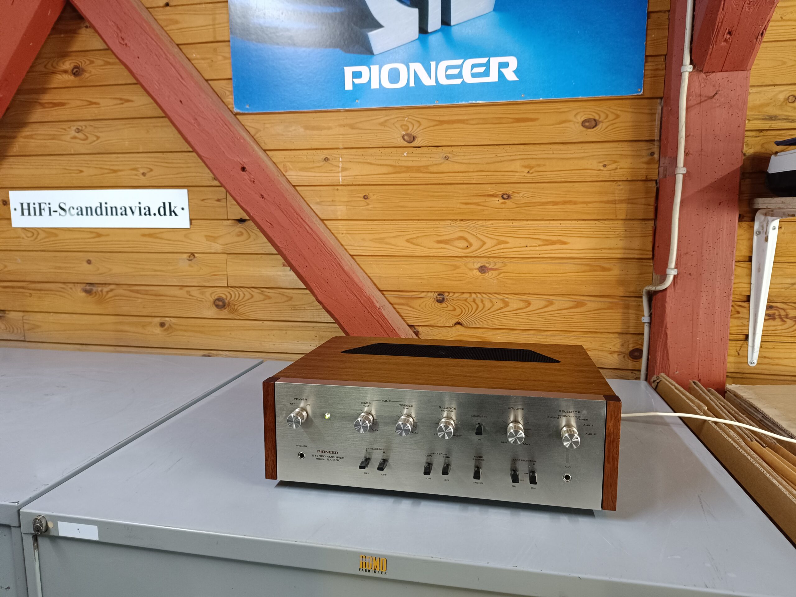 Pioneer SA-600 - Varm og velspillende integreret vintage forstærker
