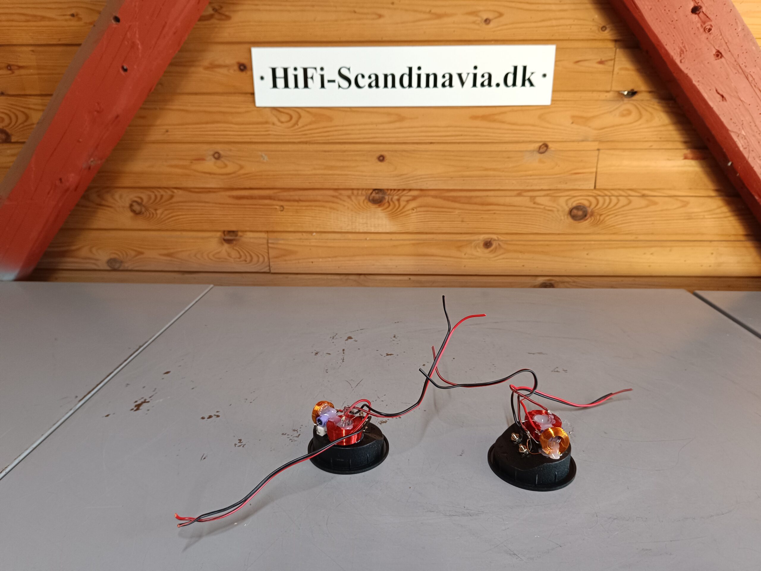 KRAMER SERIES by System Audio Denmark - Cross Overs with Speaker Terminals