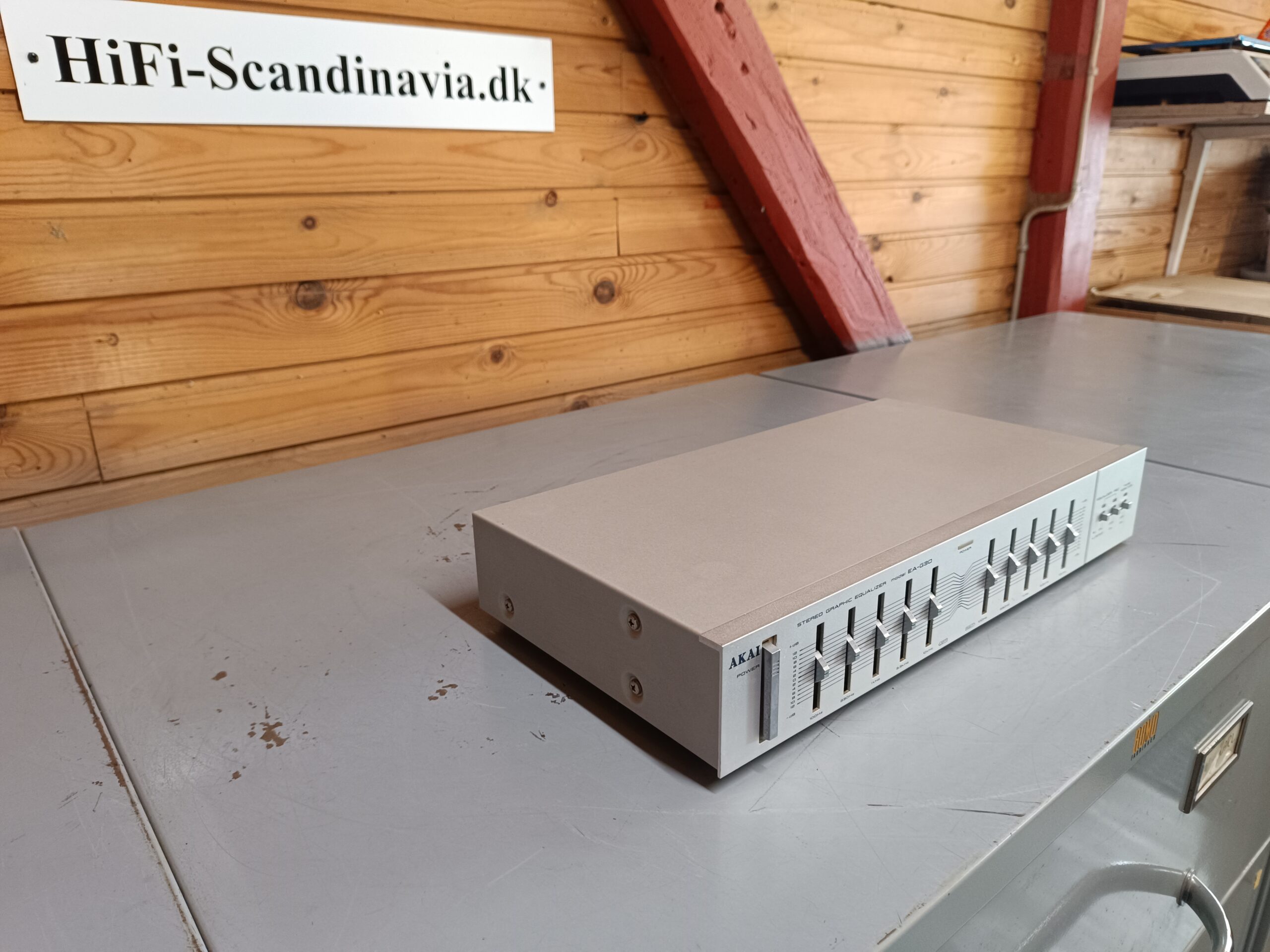 Akai EA-G30 - Vintage Stereo Graphic Equalizer - SJÆLDEN - Billede 3