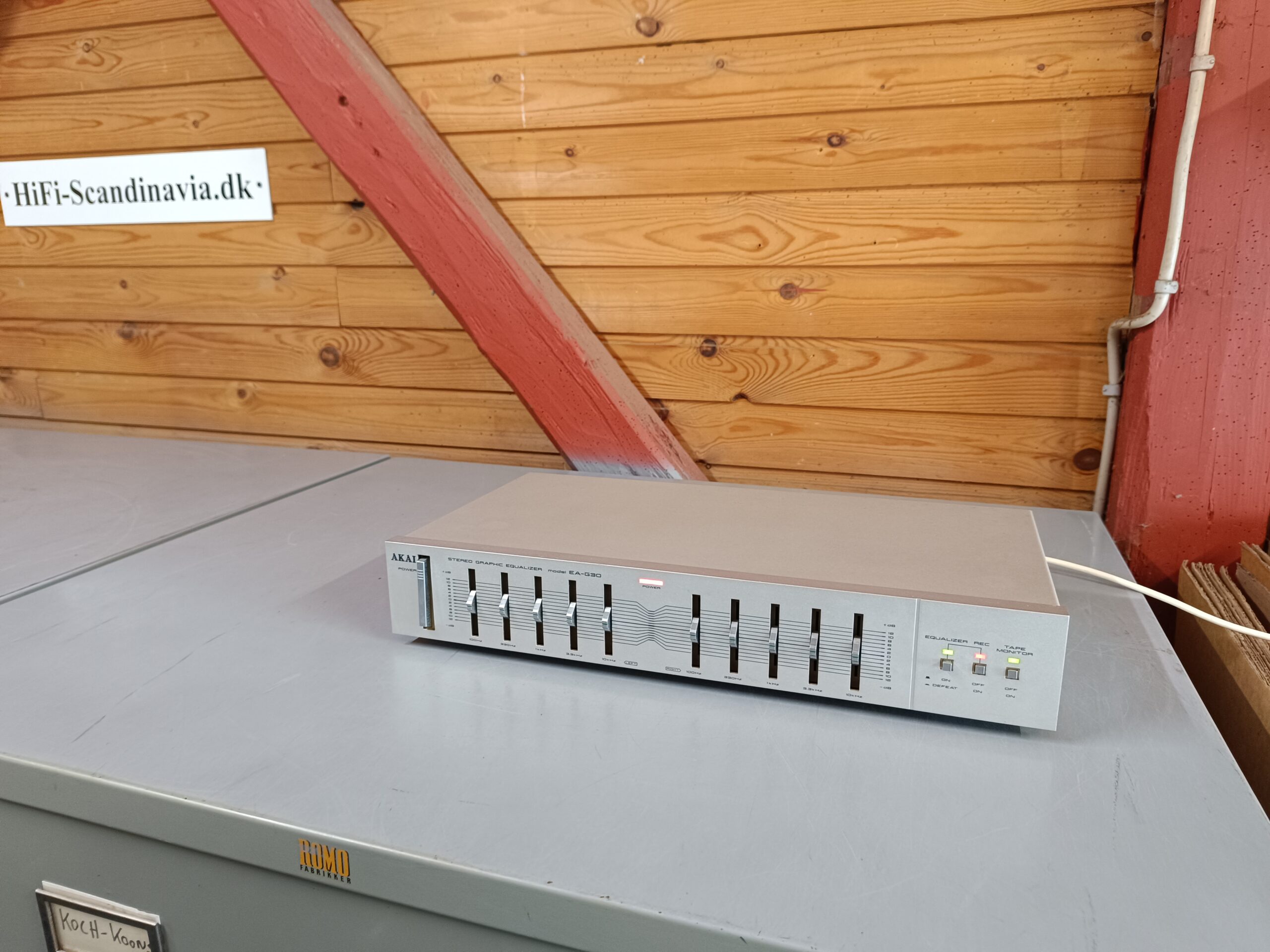 Akai EA-G30 - Vintage Stereo Graphic Equalizer - SJÆLDEN - Billede 9