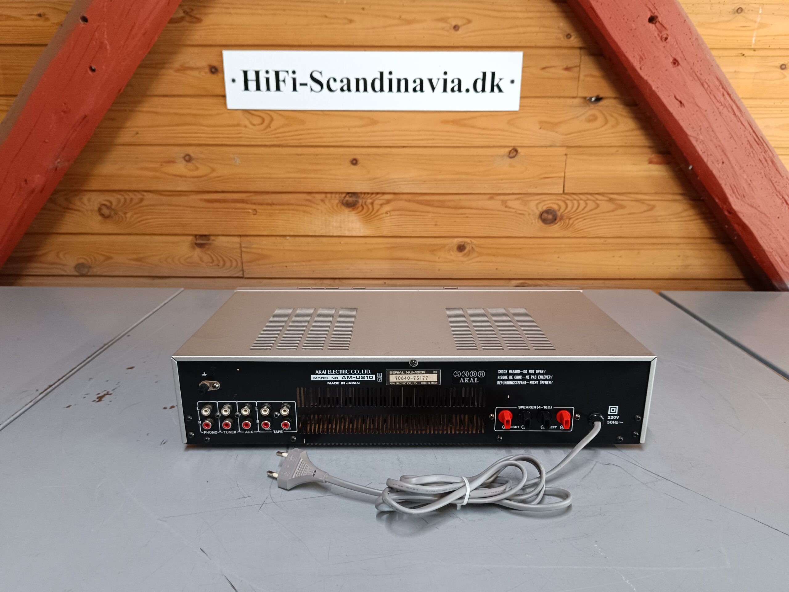 Akai AM-U210 – Integreret vintage forstærker - Til istandsættelse - Billede 7